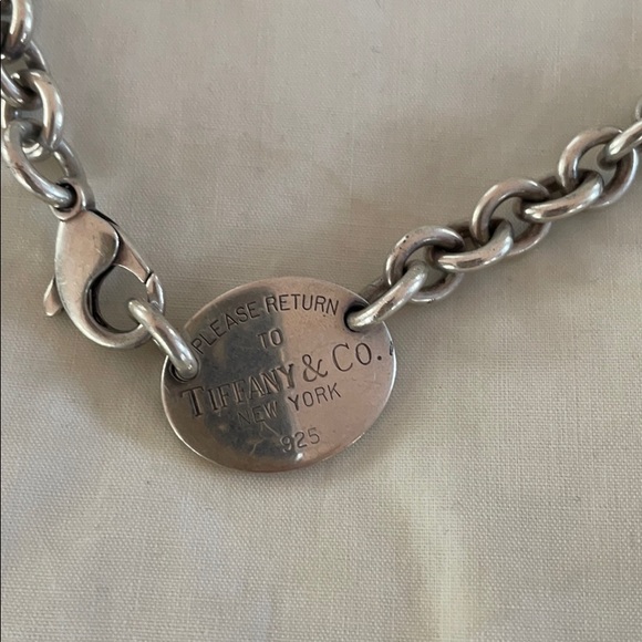 Return to Tiffany & Co Chain Necklace - Picture 2 of 3